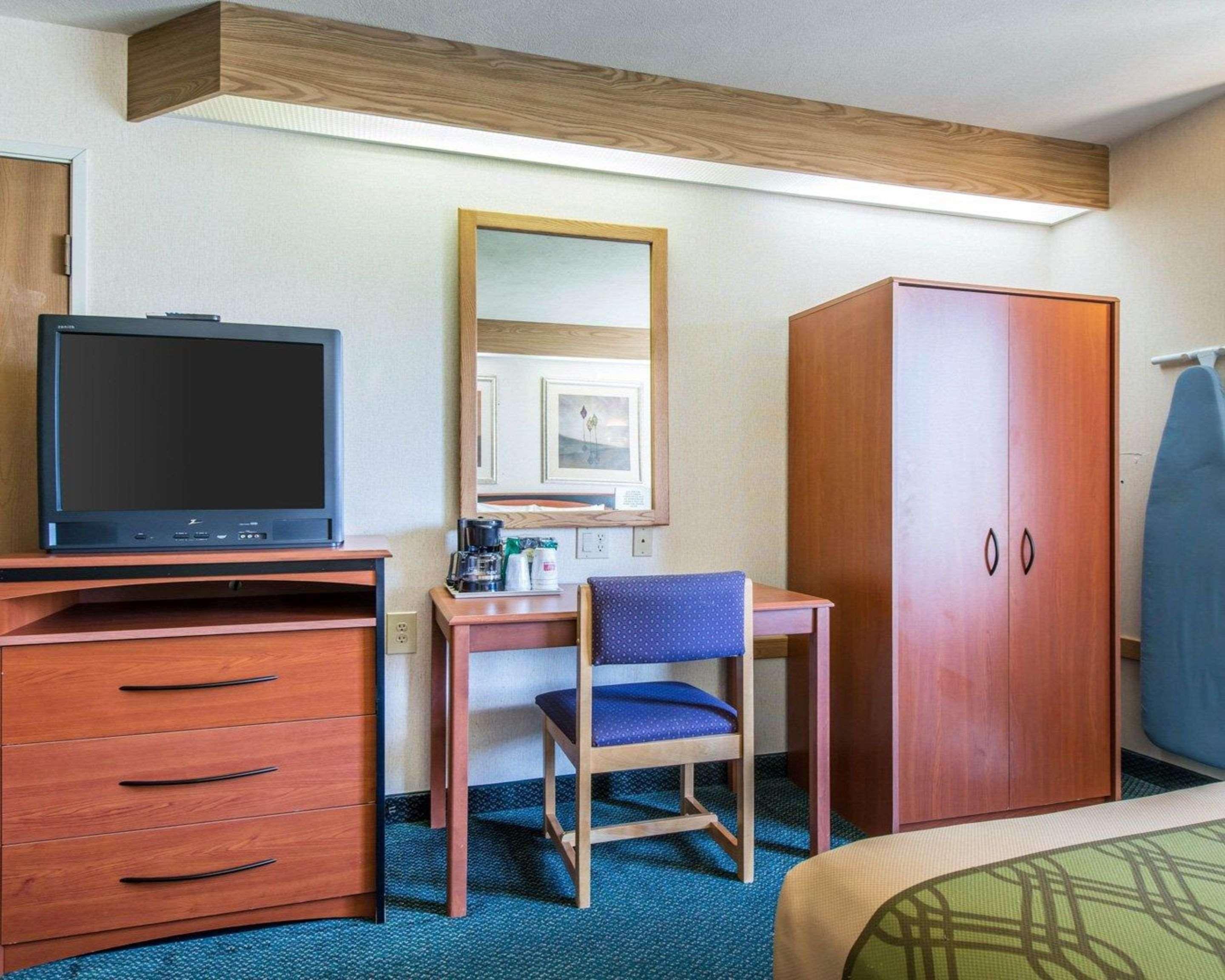 Econo Lodge North Academy Colorado Springs Exteriör bild