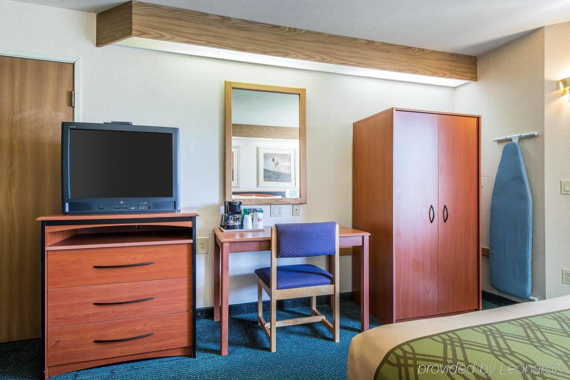 Econo Lodge North Academy Colorado Springs Exteriör bild
